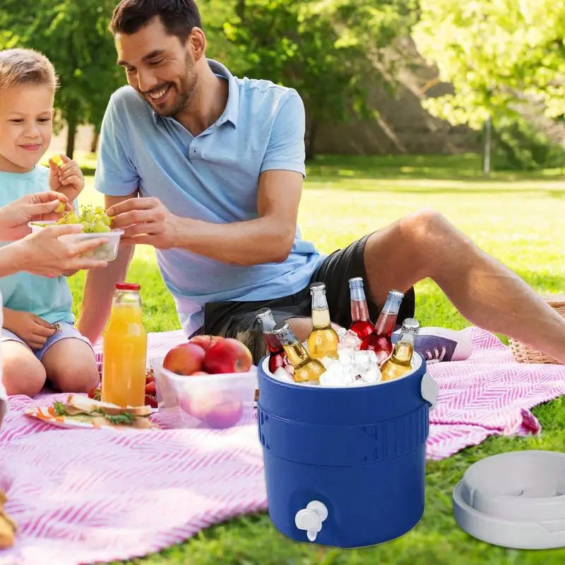 3.8L Camping Coolers Long-Lasting Insulation Portable Drink Dispensers Beverage